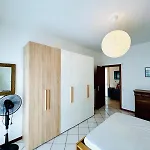 아파트 Casa Margaret 베르바니아